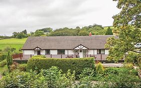 Avalon Cottages